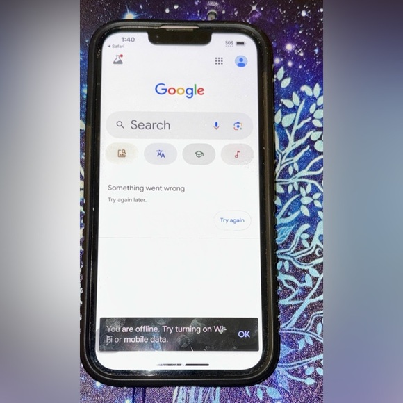 🍎Apple iPhone 13 with Vibrant Display🍏 - Picture 7 of 9